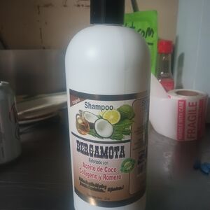 White Shampoo with Coconut Oil 32 Oz Big Bottle